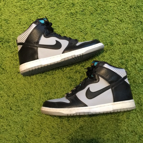 brand new e4e42 c1db8 zapatos nike sb dunk poshmark mid brand new e4e42 c1db8 zapatos nike sb dunk poshmark mid